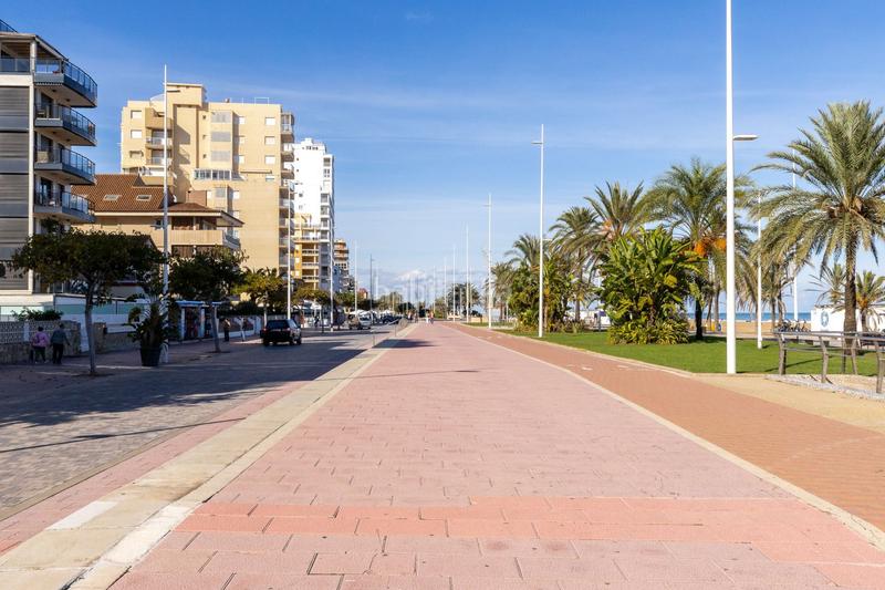 Foto 3a1e7b25-ac35-4cde-b3ca-b5878ad25d82. Ático  en venta gandía en Playa de Gandía Gandia