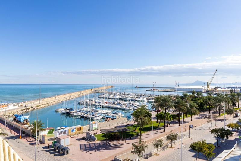 Foto 8b6c6d94-24b3-49b4-8106-8b2dff6ed581. Ático  en venta gandía en Playa de Gandía Gandia