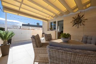 Haus in Zona los Frutales. Chalet adosado en venta  torrevieja
