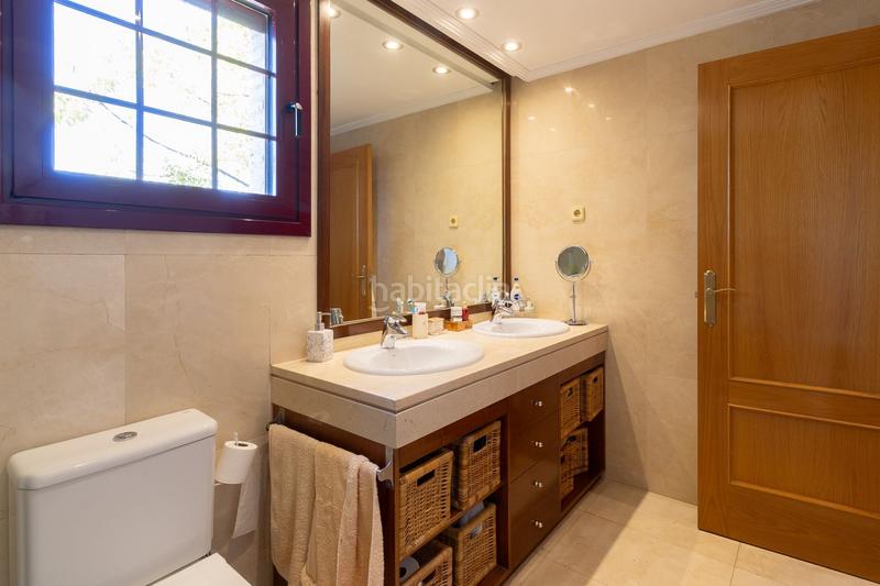 Foto 1fb74167-e079-4e5f-9fc5-a6fa27b478af. Casa amb calefacció piscina a Centro Comercial-Hospital Torrelodones