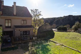 House in Centro Comercial-Hospital. Chalet independiente en venta en torrelodones