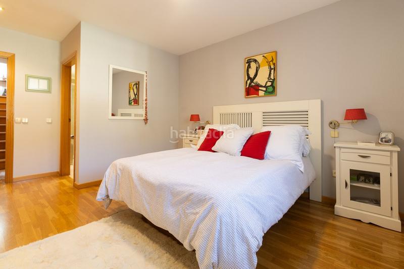 Foto 632b085a-74e3-4f39-8c5c-178cf2d577e9. Casa amb calefacció piscina a Centro Comercial-Hospital Torrelodones