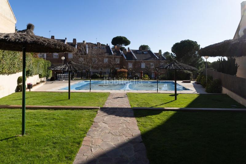 Foto a37137af-cf53-41b2-8718-9995e5476aae. Casa amb calefacció piscina a Centro Comercial-Hospital Torrelodones