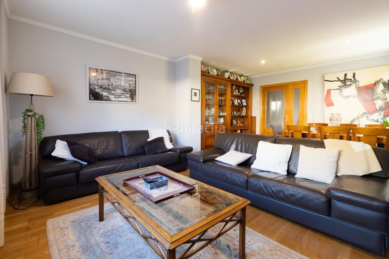 Foto e1563626-3bf0-4c64-8ed7-a7dc9e1956cd. Casa amb calefacció piscina a Centro Comercial-Hospital Torrelodones