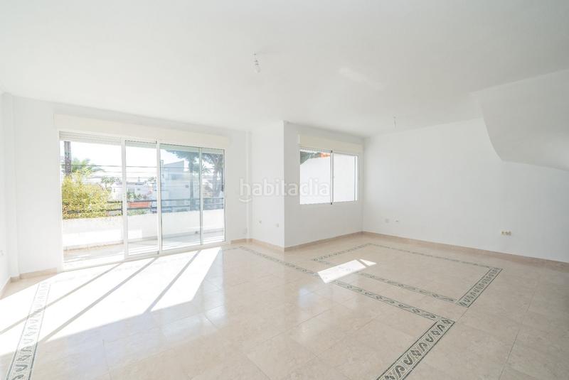 Foto 48568c1b-8023-42d4-a875-99af7c8ac3a3. House in Villamartín-Las Filipinas Orihuela