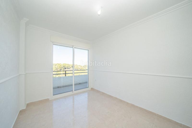 Foto 7cce4bbe-627c-417e-9adc-148efb10d52a. House in Villamartín-Las Filipinas Orihuela