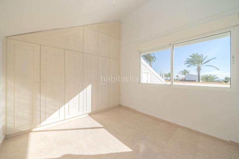 Foto acd78f18-3981-48c4-ae94-29b6db808a7a. House in Villamartín-Las Filipinas Orihuela