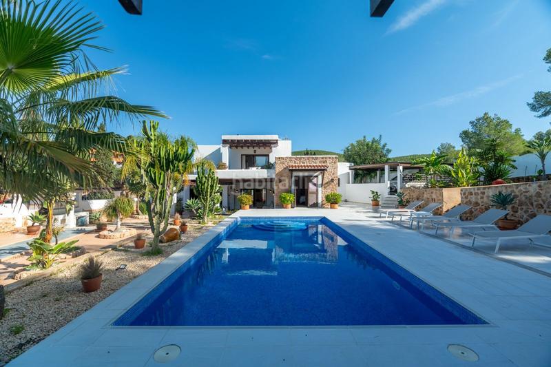 Foto 0846c37a-0918-4714-a774-7f6a773e727f. Xalet amb calefacció piscina a Roca Llisa Santa Eulària