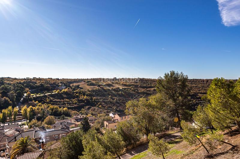 Foto 066af289-c1b8-45cc-92f0-202b123bb5b5. Attique avec chauffage dans Santos de la Humosa (Los)