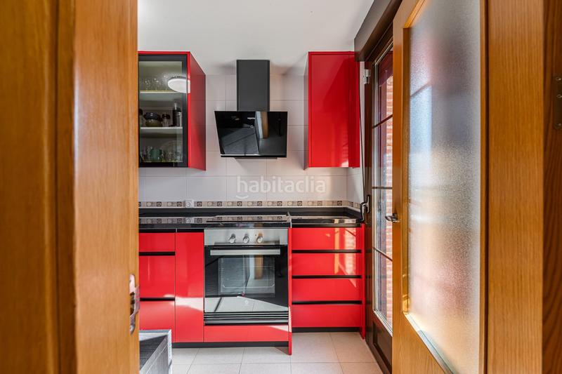 Foto ab39dfd1-7dc3-4f10-bcfd-073831eb6837. Attique avec chauffage dans Santos de la Humosa (Los)