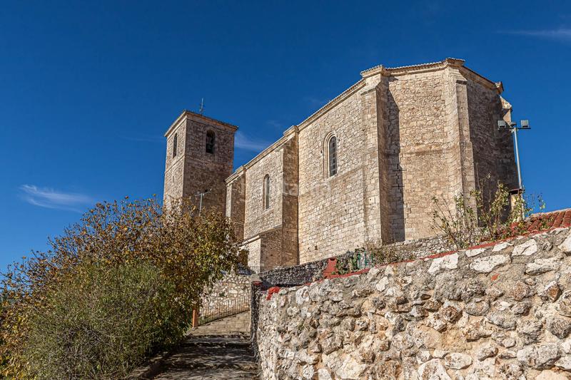 Foto b339b57c-ebbf-4286-99f1-9eeadda0a5a0. Attique avec chauffage dans Santos de la Humosa (Los)