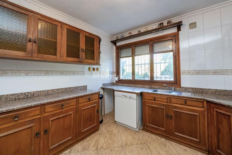 Foto b4fd93e1-8091-4f52-88bc-8a8c47c2c75a. Maison avec piscine dans Foietes Benidorm