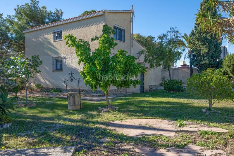 Foto c46e5bc8-10b2-481b-93f0-71a1021797dc. Maison avec piscine dans Foietes Benidorm