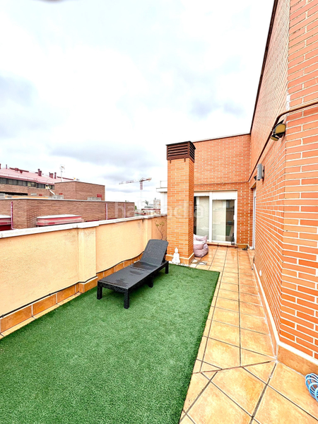 Foto 2e84dab5-6939-4990-b3e2-9c9743769c99. Attique avec chauffage dans San Isidro Madrid