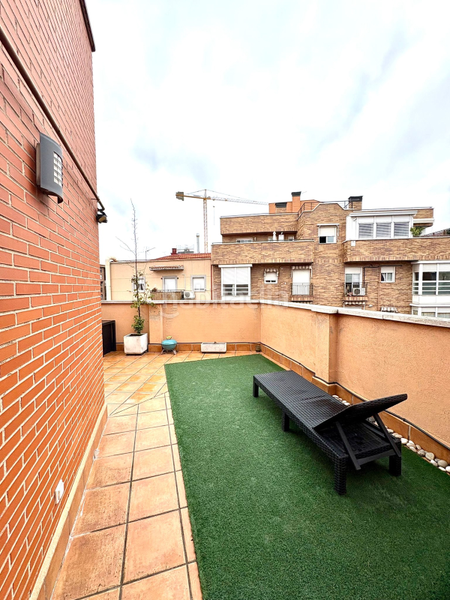 Foto 9b56025a-5103-418c-b3df-3e174faeca59. Attique avec chauffage dans San Isidro Madrid