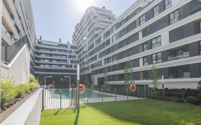 Foto 126842bc-dabe-4302-967a-28916ac2b417. Pis amb calefacció piscina a Imperial Madrid