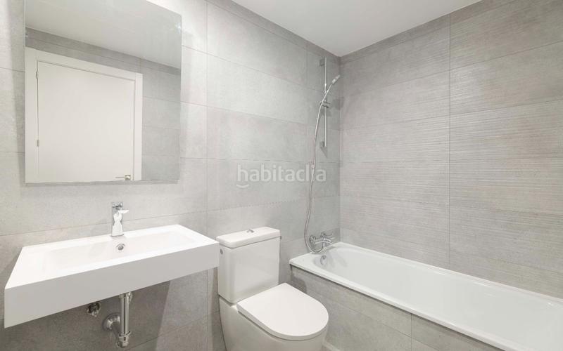 Foto 33050161-cd88-43b2-b342-868ca137c110. Pis amb calefacció piscina a Imperial Madrid