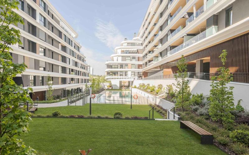 Foto 77db72e2-e684-4827-a468-d98cb84c2396. Pis amb calefacció piscina a Imperial Madrid