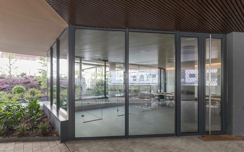 Foto bfb243e2-9a4a-4fe3-9767-22cec7023c35. Pis amb calefacció piscina a Imperial Madrid