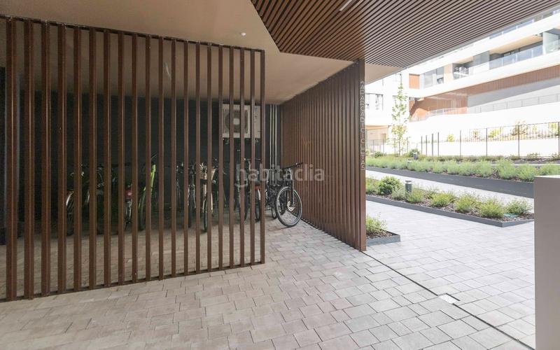 Foto d6023632-aede-41d8-9630-2159daf232ff. Pis amb calefacció piscina a Imperial Madrid