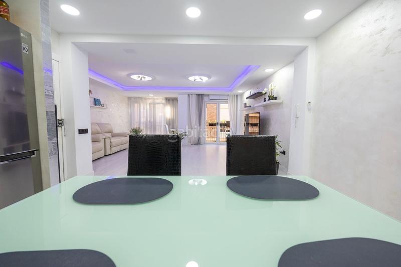 Foto d80eaecd-f57c-4bf0-bd3b-dae5c8ac0160. Pis amb calefacció a Carrús Oeste Elche / Elx