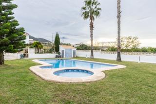Semi detached house in La Pedrera-Vessanes