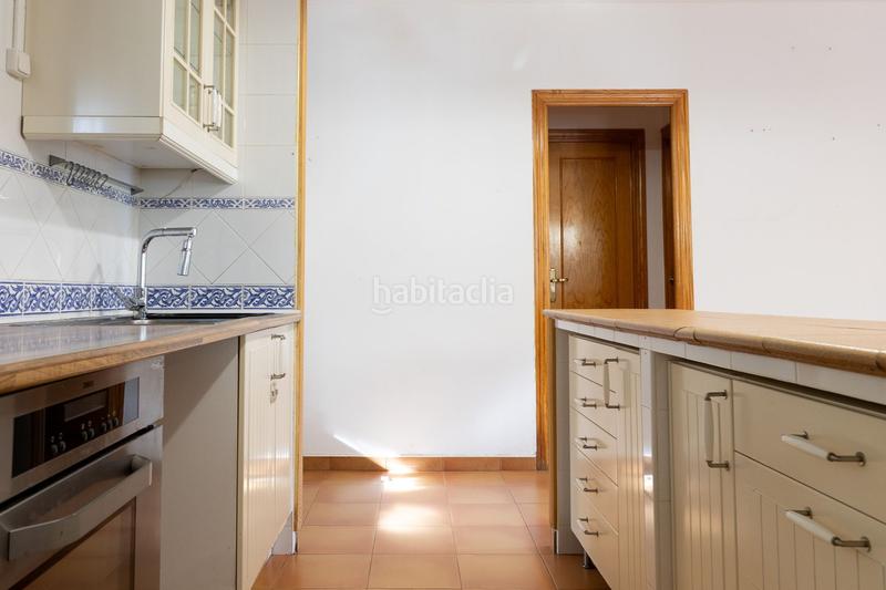 Foto 5bc624d7-1178-41e5-aa31-f21521dd51d1. Casa a Colmenar del Arroyo