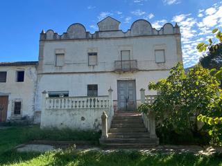 Mas à Canals. Traditional spanish finca for restoration  xàtiva area