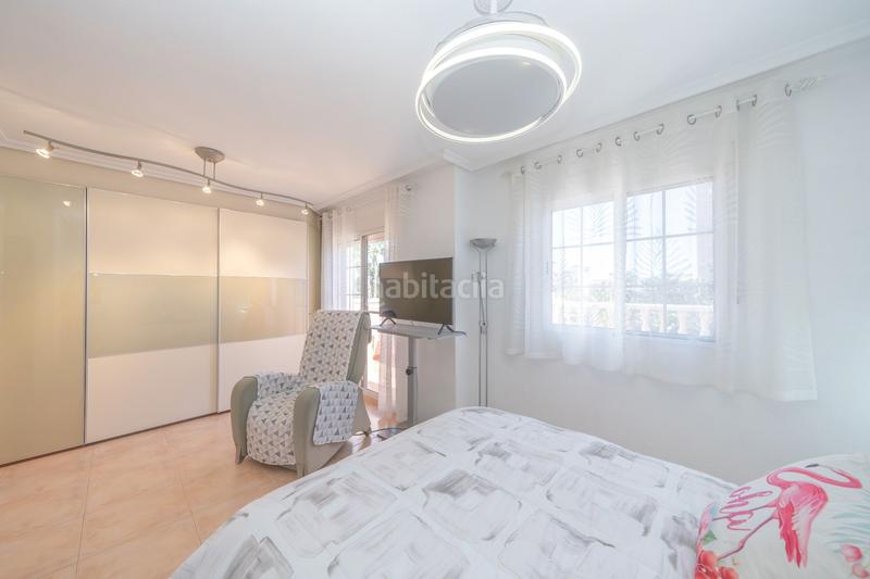 Foto 7f91c87a-9e80-42ed-b67b-ce20b1f6ac63. Maison avec chauffage dans Gran Playa Santa Pola