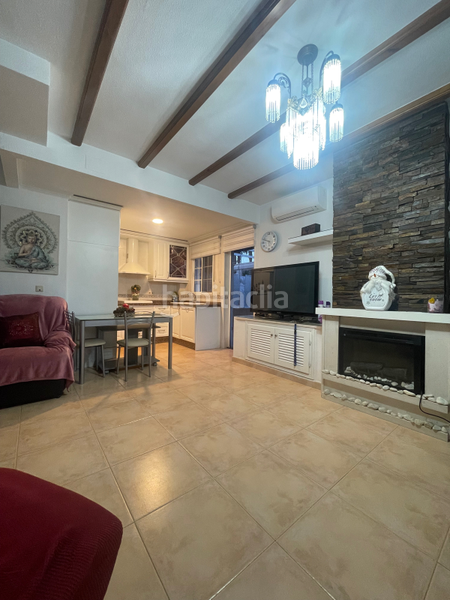 Foto 904d566e-4e58-4922-8585-c54e5c89056e. Casa amb calefacció a Gran Playa Santa Pola