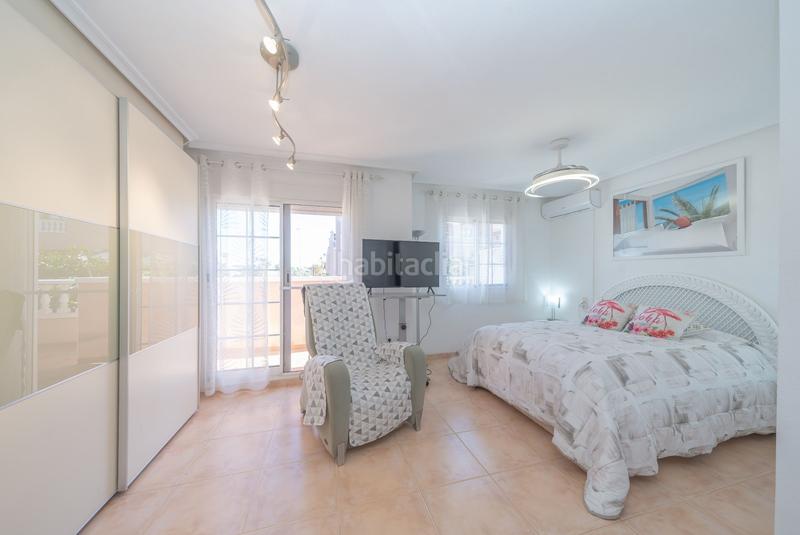Foto d9e2b6a6-a0af-44e9-9ce1-bbbaf1e29df4. Maison avec chauffage dans Gran Playa Santa Pola