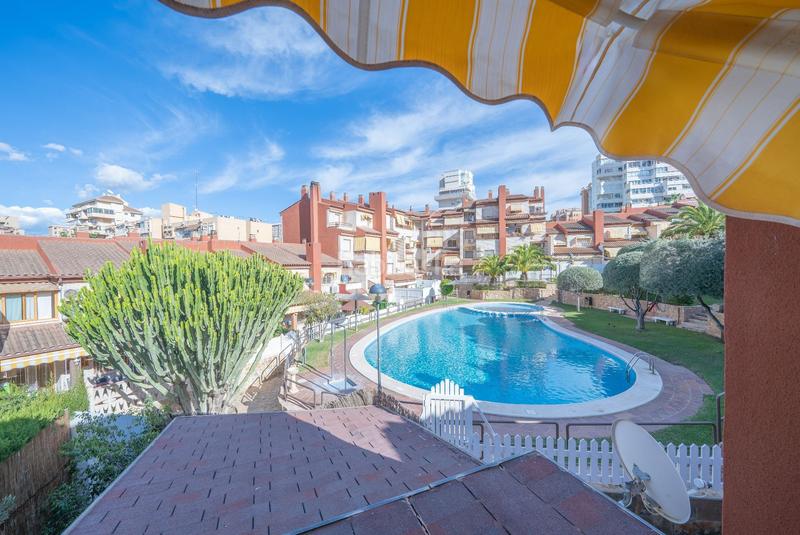 Foto 12229b62-c8f4-4582-8699-5df53d548dce. Casa adossada amb piscina a Cabo de las Huertas Alicante