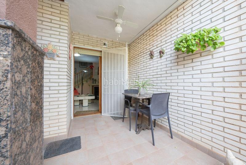 Foto 8af088e3-b6a7-4827-b9c3-06bfd48ddb8f. Casa adossada amb piscina a Cabo de las Huertas Alicante