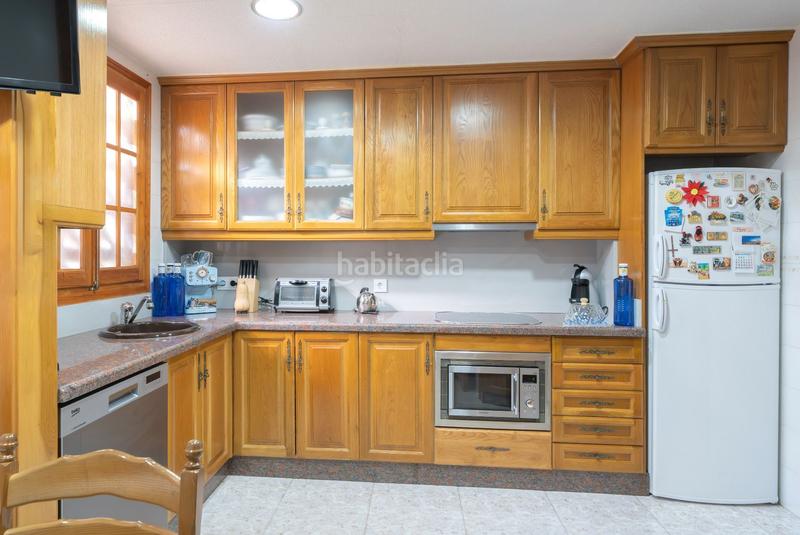 Foto ce6acf22-46fe-4995-92b5-36d23b50db81. Casa adossada amb piscina a Cabo de las Huertas Alicante