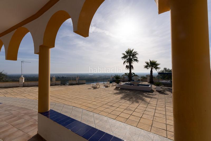 Foto 1cc63cd0-7954-47d4-b400-1ee16f5f0564. Casa con riscaldamento piscina in Lora del Río