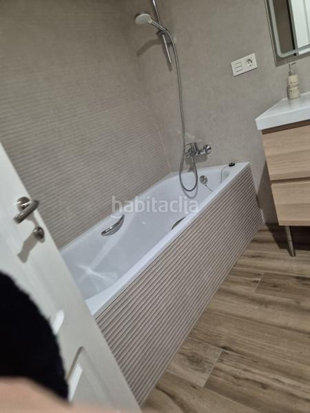 Foto 3fe7948a-6218-4b06-ae02-b7d4d075c9ba. Duplex con riscaldamento in Centro Elche / Elx