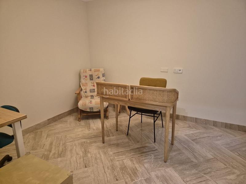 Foto 8bcc7e6d-ecb5-4ee5-8a4f-e4bd90e585f8. Duplex con riscaldamento in Centro Elche / Elx