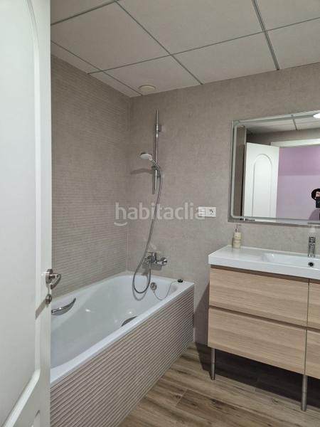 Foto e23025b2-1657-4dd9-b0a0-8685463a2156. Duplex con riscaldamento in Centro Elche / Elx