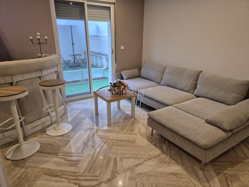 Foto efc8ae9f-21f0-4f81-af30-78cd11f9b887. Duplex con riscaldamento in Centro Elche / Elx