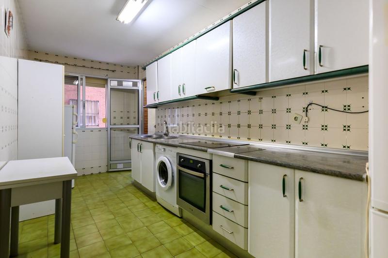 Foto 547002e3-b7ed-4bd8-9002-b2ec45b36ba8. Pis amb piscina a Urbadiez - Entrepuentes Sevilla