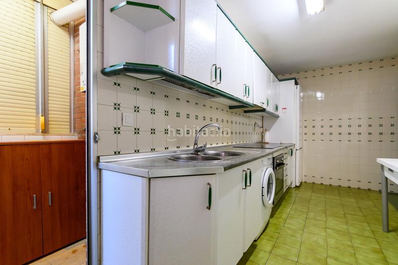 Foto 91aaaa01-40b0-4852-b2d1-730dfb4f5ae8. Pis amb piscina a Urbadiez - Entrepuentes Sevilla