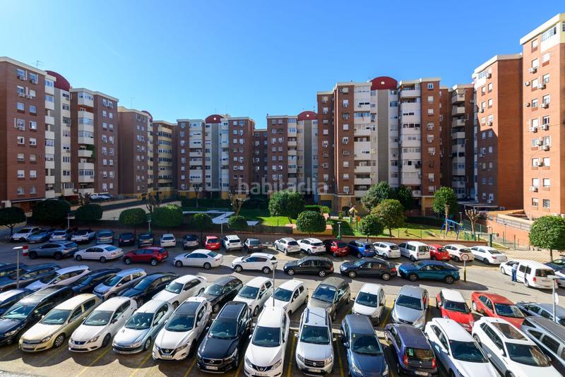 Foto a1cd357b-360c-4420-b9a4-0c0789600419. Pis amb piscina a Urbadiez - Entrepuentes Sevilla