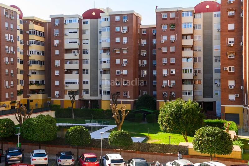 Foto f4128e6d-aaeb-4138-8c85-d9390433a8f1. Pis amb piscina a Urbadiez - Entrepuentes Sevilla