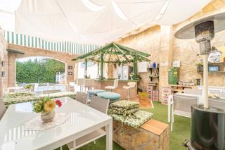 Haus in Urbanización Santa Rosa. Finca en venta  costa del sol