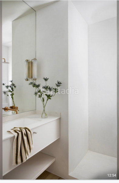 Foto 6367dcc5-007c-41a3-ba3d-51fddc43dd2e. Flat with heating in Ciudad Jardín Madrid