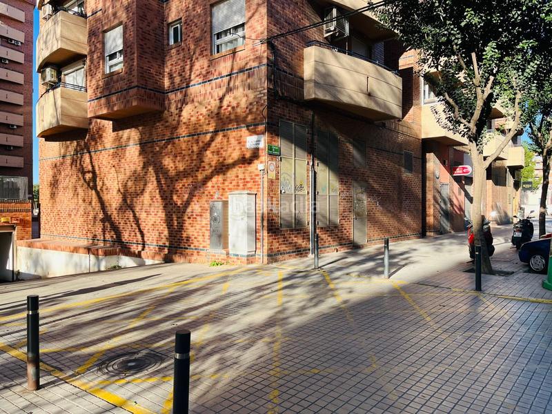 Foto a3c3ede4-9e69-4d1e-a389-3e553712aab5. Local commercial dans Cardenal Benlloch Mislata