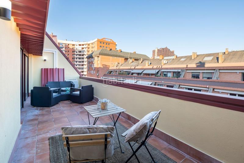 Foto b7a94dec-6977-44ef-bddf-9f6b5265bb25. Penthouse with heating pool in Castilla Madrid