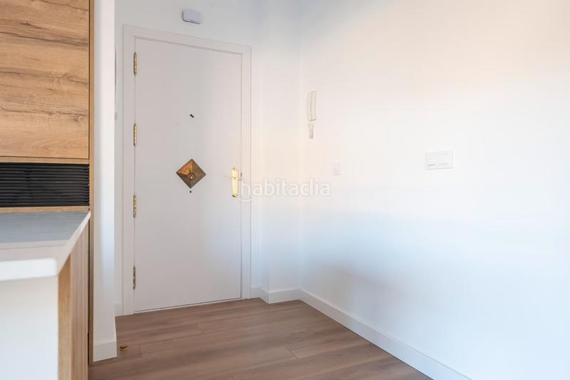 Foto c3840599-c9b3-4b4b-8ad4-6648030117c8. Penthouse with heating pool in Castilla Madrid