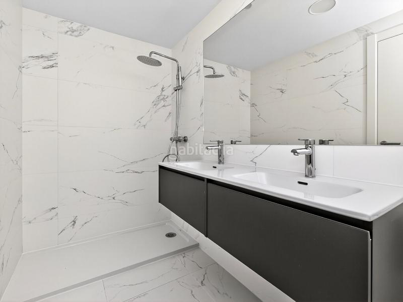 Foto 6e6569f3-c7e7-4973-b3c2-5d8ef813524e. Flat with heating pool in San Juan Bautista Madrid