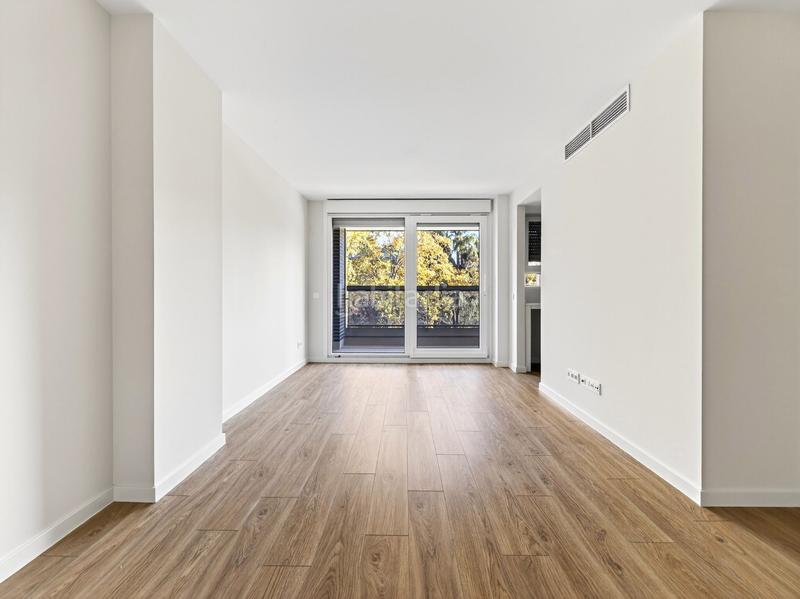 Foto 8235c114-a03f-433b-974d-43f5e5be048a. Flat with heating pool in San Juan Bautista Madrid